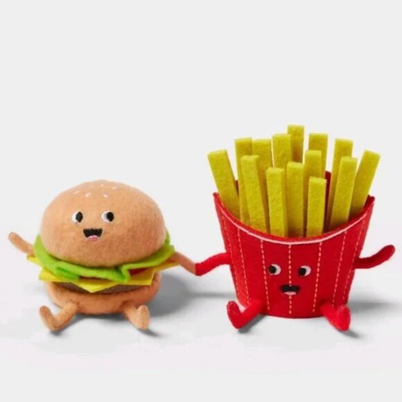 Target Sun Squad 2025 Cheeseburger and Fries Felt Duo NWT - Picture 1 of 4